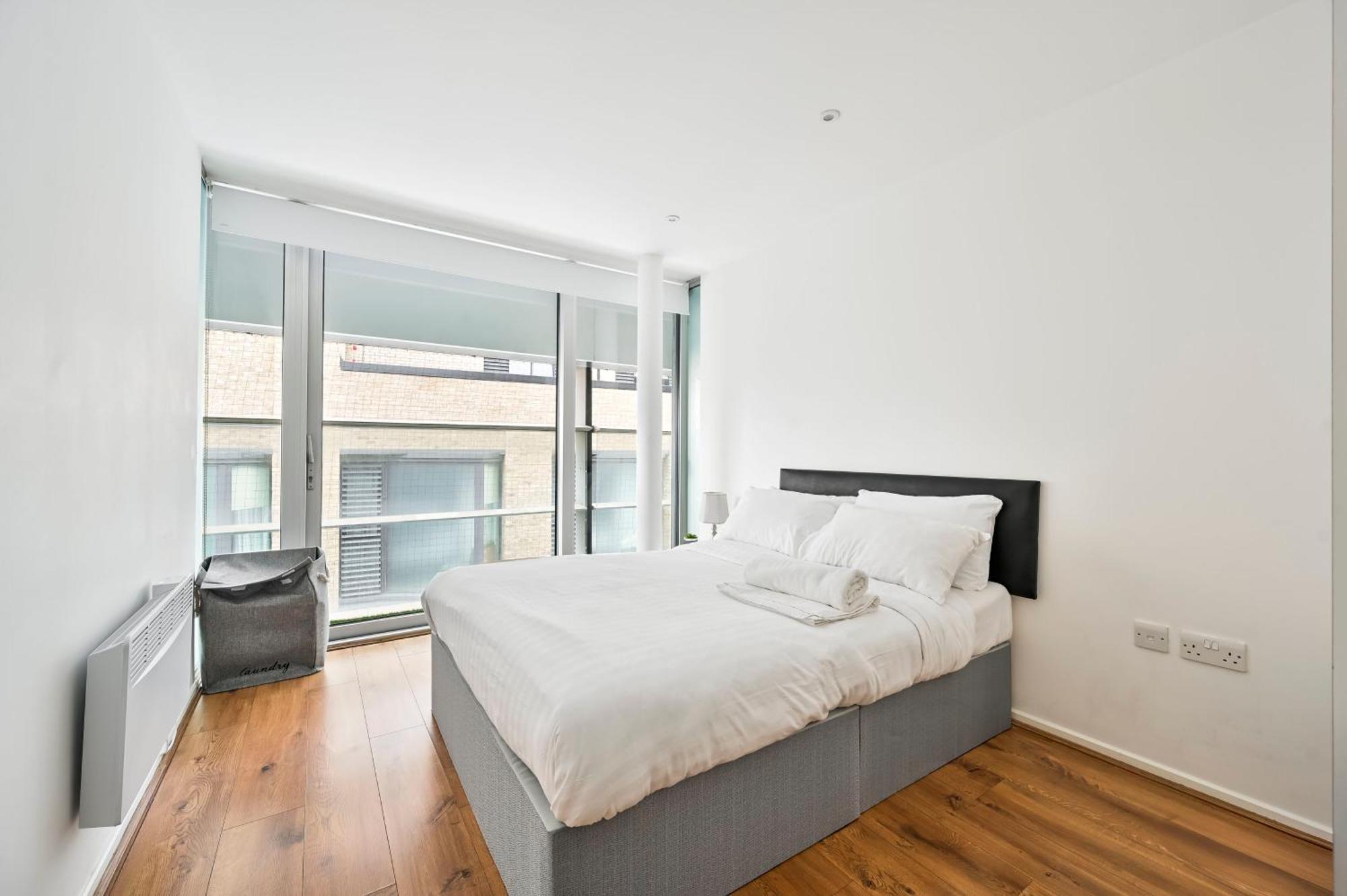 Lovely 2-Bed, Sleeps 6, Near Stratford Station & Abba Voyage, Londres Exterior foto